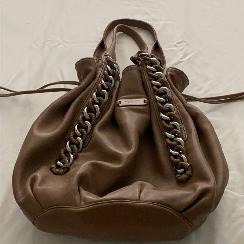 Leather hobo shoulder bag